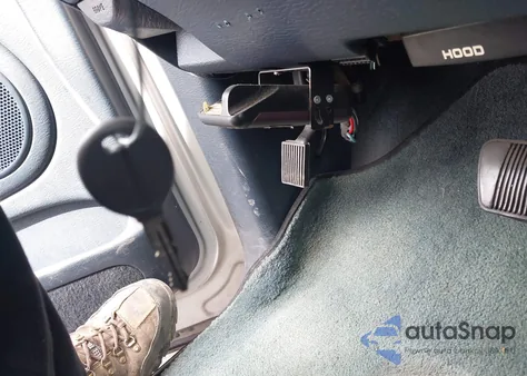 2002 Dodge Ram 1500 St из США, поврежденный, VIN 1D7HU18Z12J198350